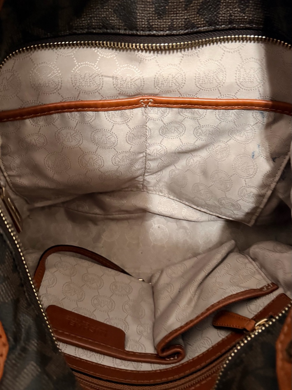 Michael Kors Brown & Tan MK Signature Shoulder Bag with Crossbody Strap - Picture 5 of 8